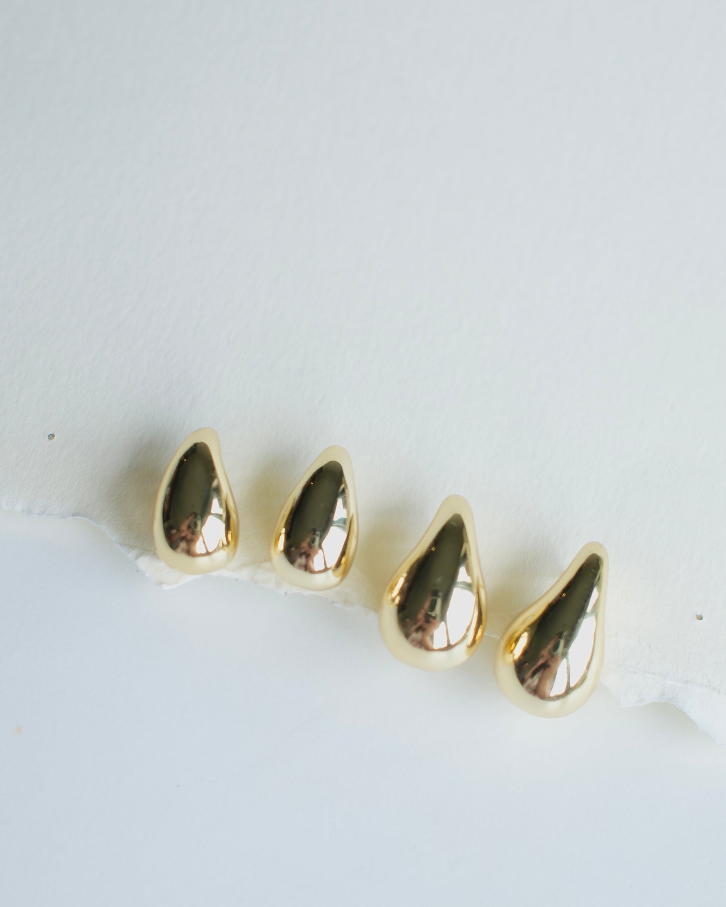 TearDrop Earrings (B)