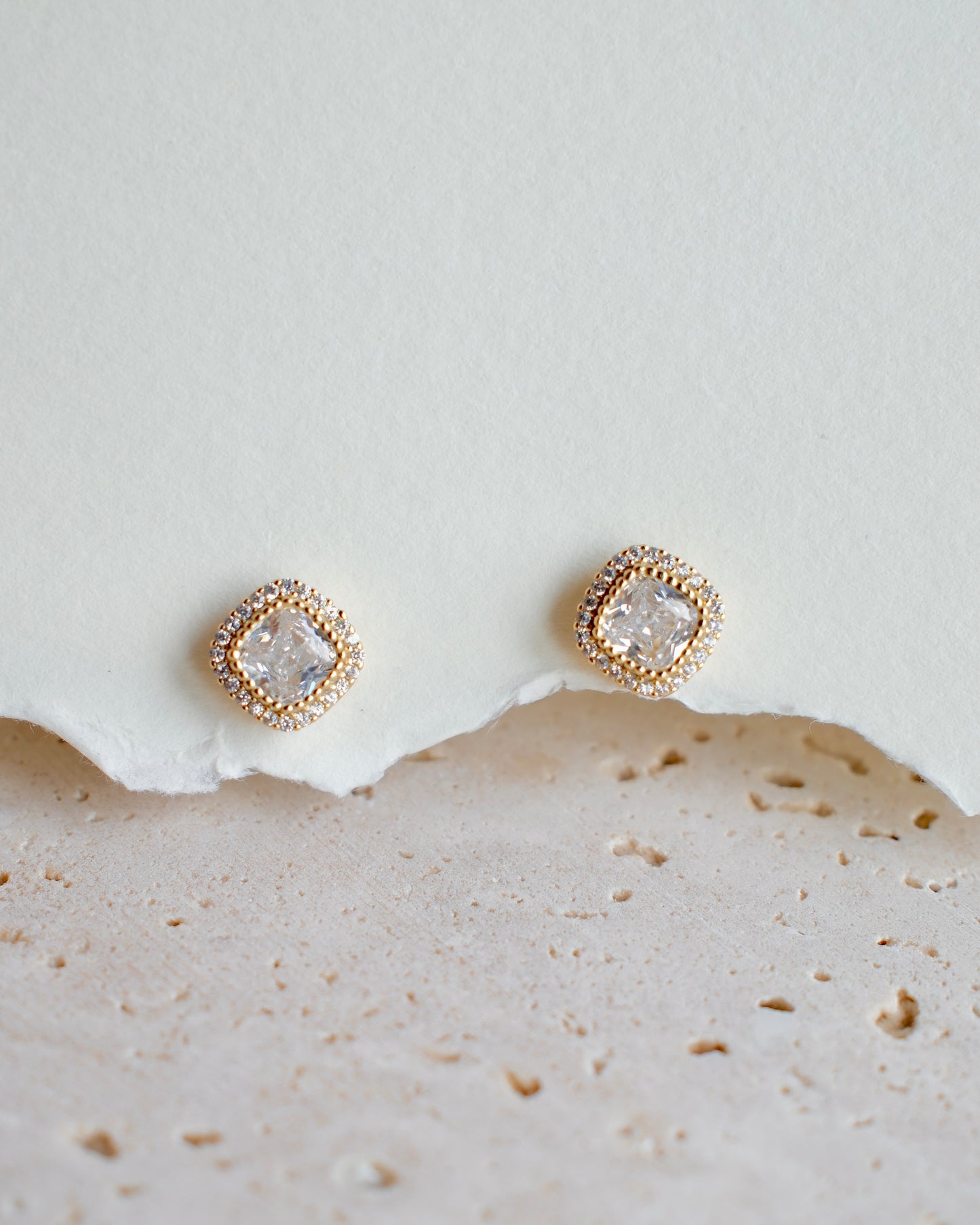 Brilliant Studs